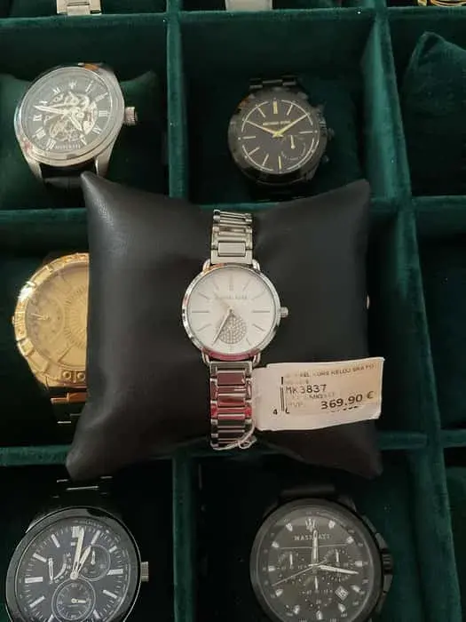 Reloj Michael Kors Plateado minimalista
