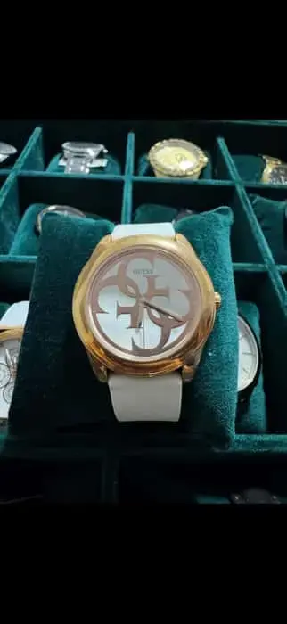 Reloj Guess Logo statement