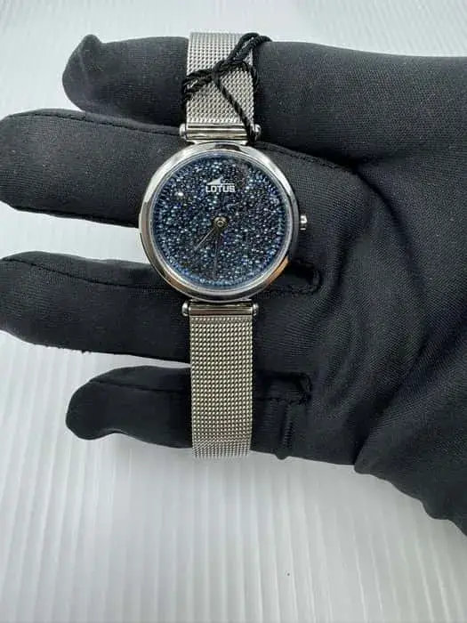 Reloj Lotus Esfera azul brillante