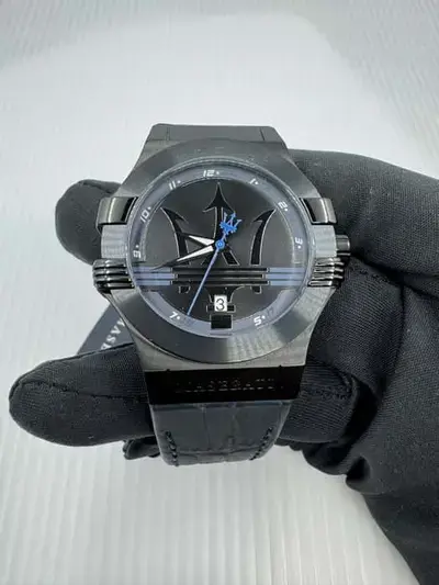 Reloj Maserati Deportivo negro y azul