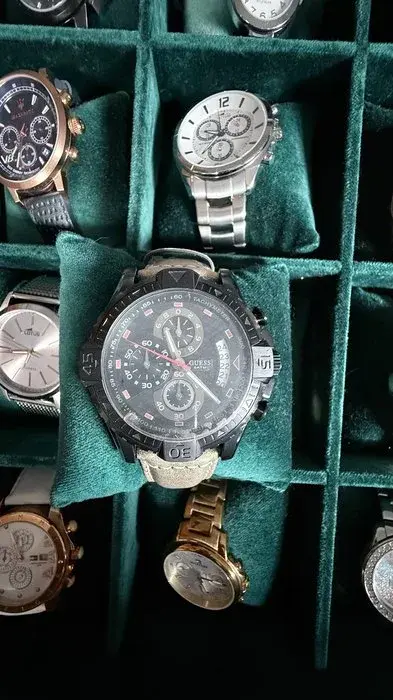 Reloj Tommy Hilfiger Cronógrafo negro deportivo