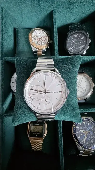 Reloj Tommy Hilfiger Acero clásico de esfera clara