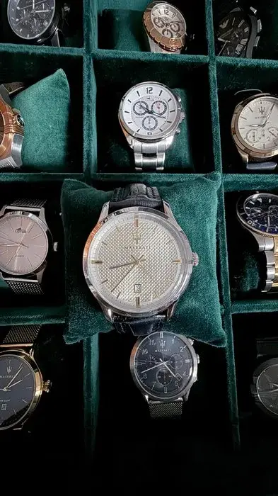 Reloj Maserati Esfera texturada en acero
