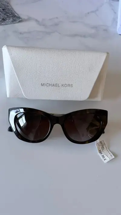Gafas Michael Kors Gafas carey tipo ojo de gato